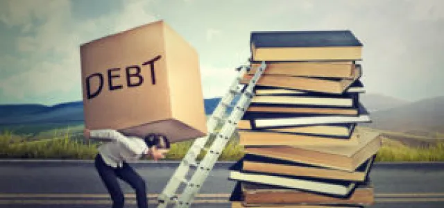 IRS Provides Tax Credits to Help with College Expenses