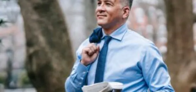 What Should You Do with an Old 401(k)? A Guide for Mid-Career Professionals